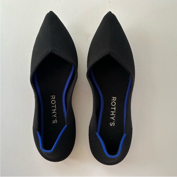 Black Rothy’s point flat - Picture 3 of 5